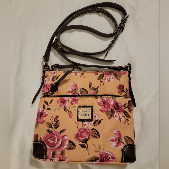 Dooney & Bourke Handbags - Dooney & Bourke crossbody rose print